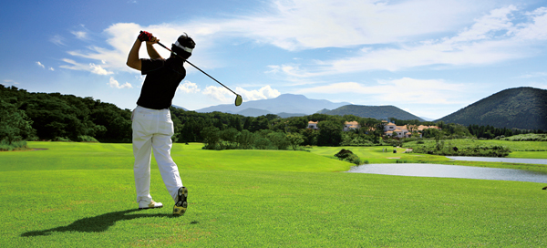 Par2Ace Golf | 2190 Durham Regional Hwy 2, Bowmanville, ON L1C 6C3, Canada | Phone: (905) 213-4331