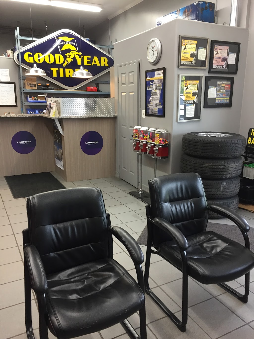 Brooks Tire | 10 Indian Creek Rd E, Chatham, ON N7M 5J6, Canada | Phone: (519) 351-3636