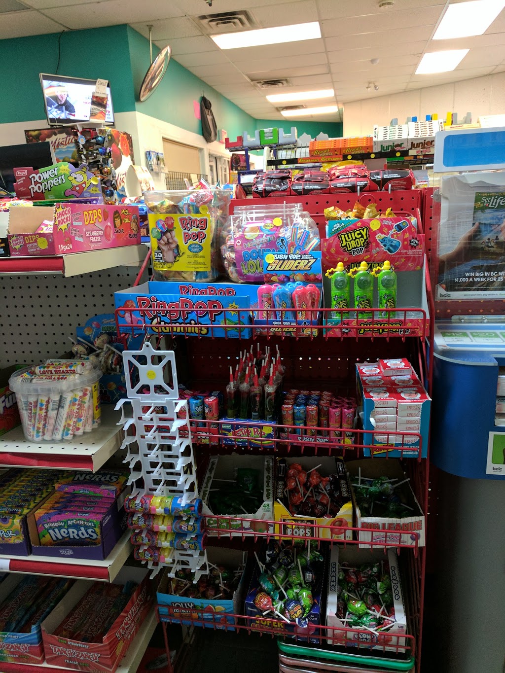 Shannon Lake Convenience Store | 3099 Shannon Lake Rd, West Kelowna, BC V4T 2M2, Canada | Phone: (250) 768-3210