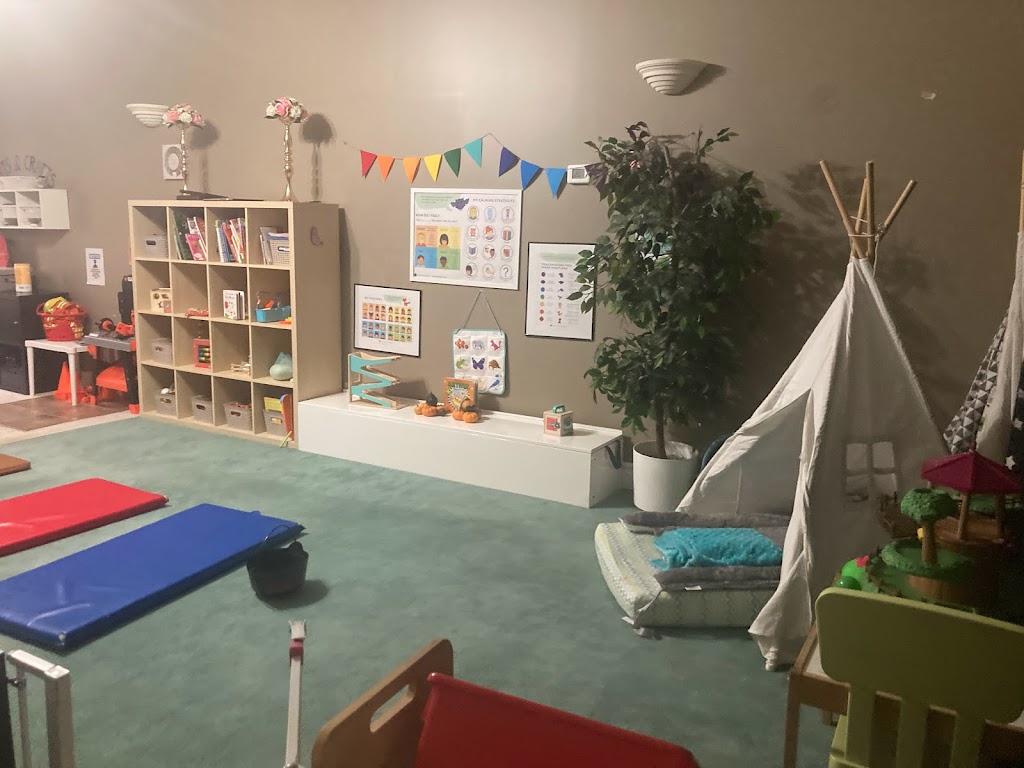 Little Prints Day Home | 13919 92 St NW, Edmonton, AB T5E 3S3, Canada | Phone: (587) 532-9783