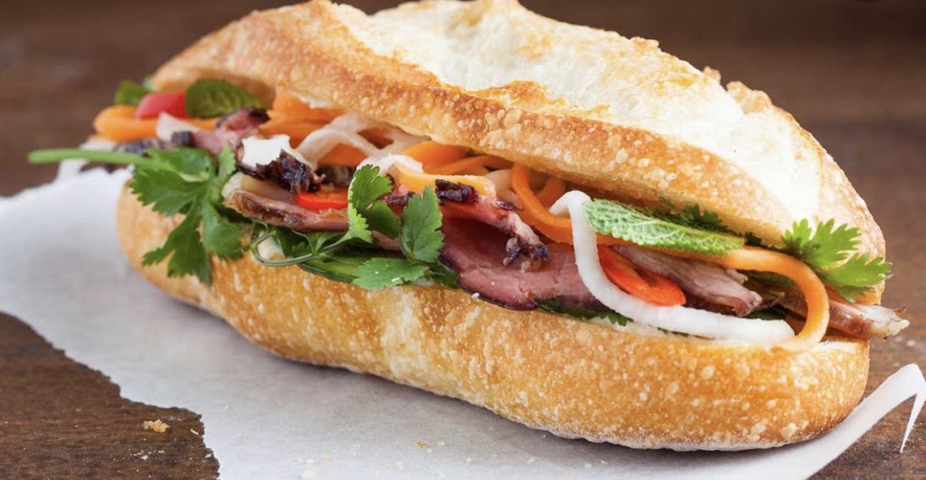 Soleil De Saigon | 1227 Avenue du Mont-Royal E, Montréal, QC H2J 1Y2, Canada | Phone: (438) 384-3555