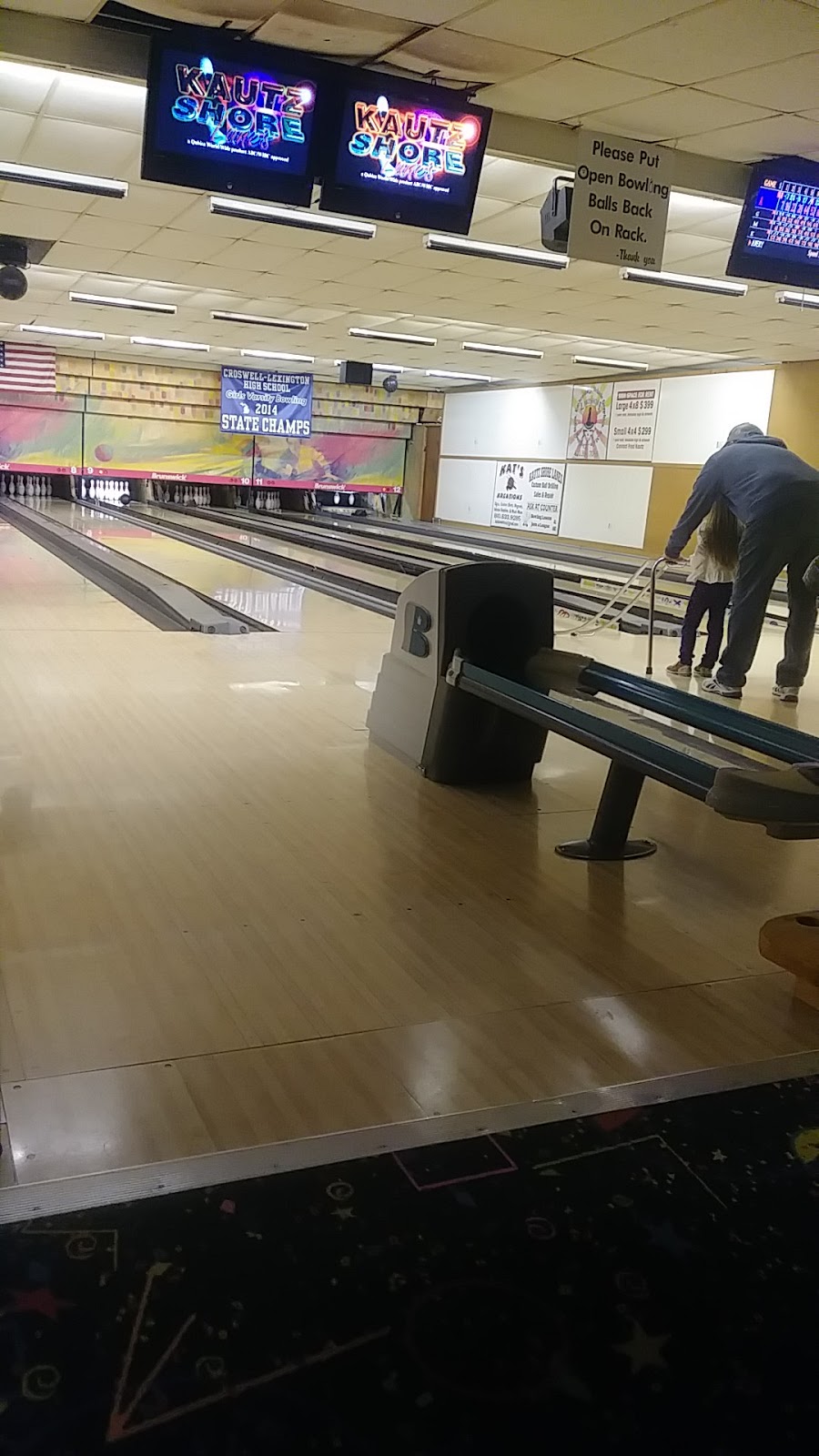 Kautz Shore Lanes | 6840 Lakeshore Rd, Lexington, MI 48450, USA | Phone: (810) 359-5211