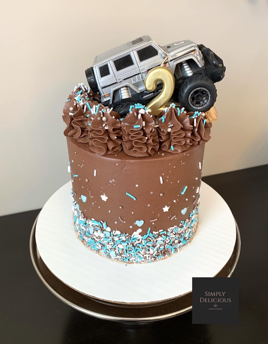 Simply Delicious Cake Studio | 4 Cougarstone Common SW, Calgary, AB T3H 5A3, Canada | Phone: (403) 390-0694