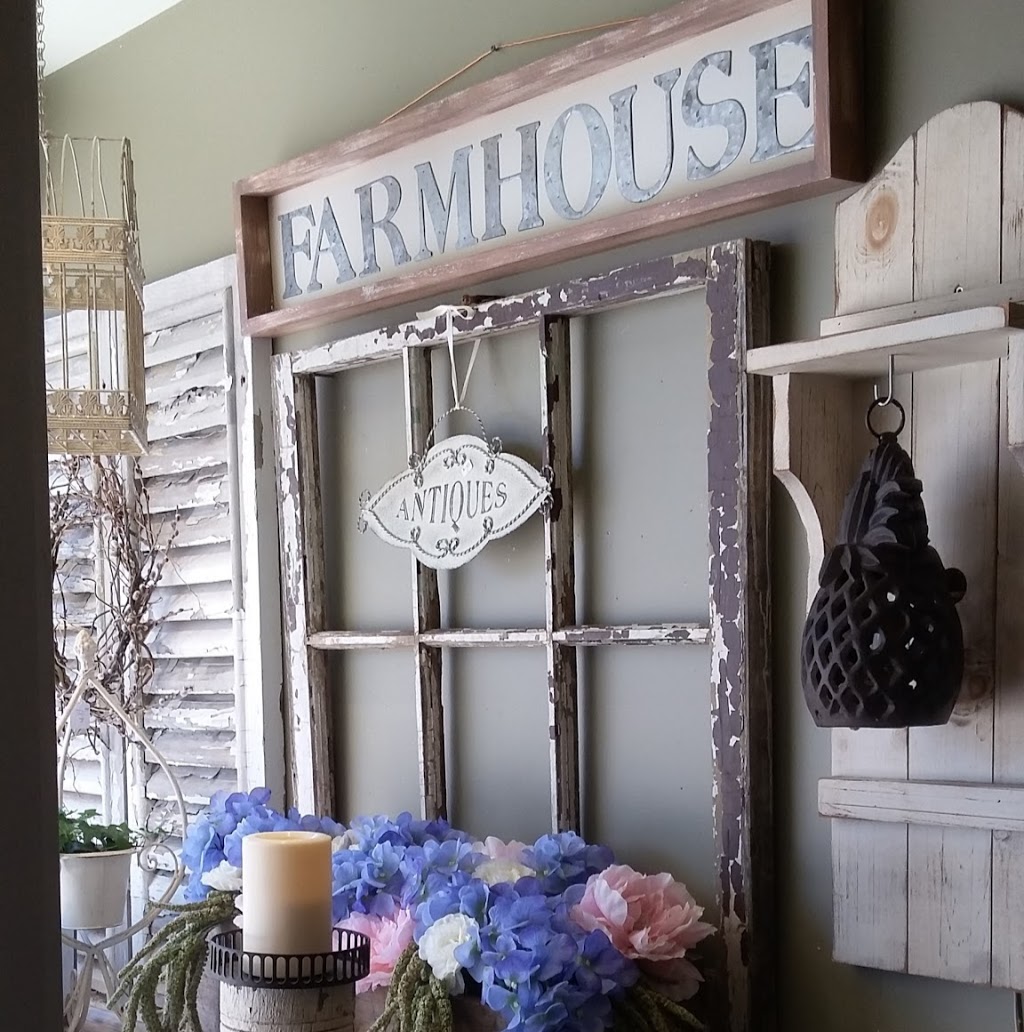 Farmhouse Flowers Gananoque | 192 King St E, Gananoque, ON K7G 1G2, Canada | Phone: (613) 382-3336