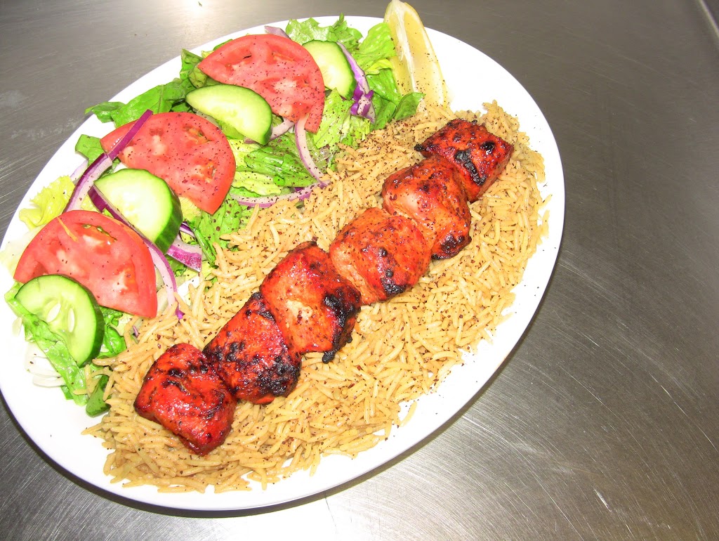 Zaky Grill and Broast | 1385 Baseline Rd #4, Ottawa, ON K2C 3G1, Canada | Phone: (613) 224-7774