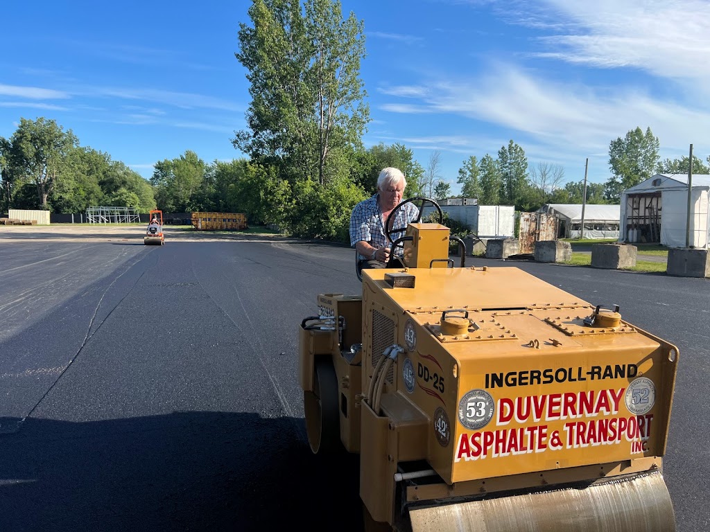 Duvernay Asphalte Et Transport | 2178 Pl. de Melbourne, Laval, QC H7M 3A3, Canada | Phone: (450) 667-9842