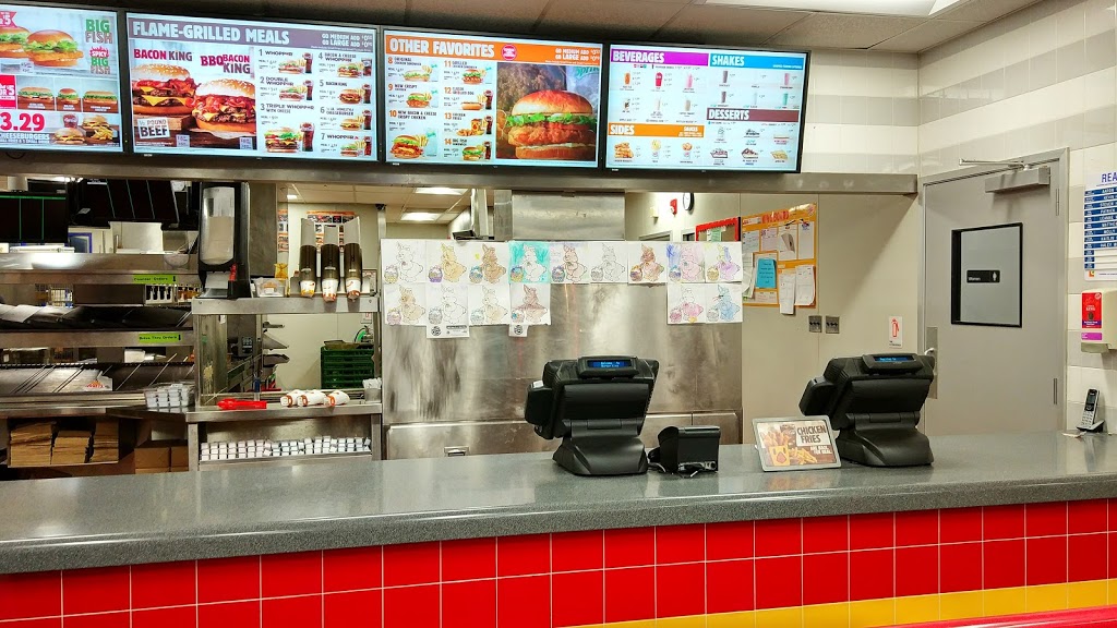 Burger King | 7110 Transit Rd, Williamsville, NY 14221, USA | Phone: (716) 839-9307