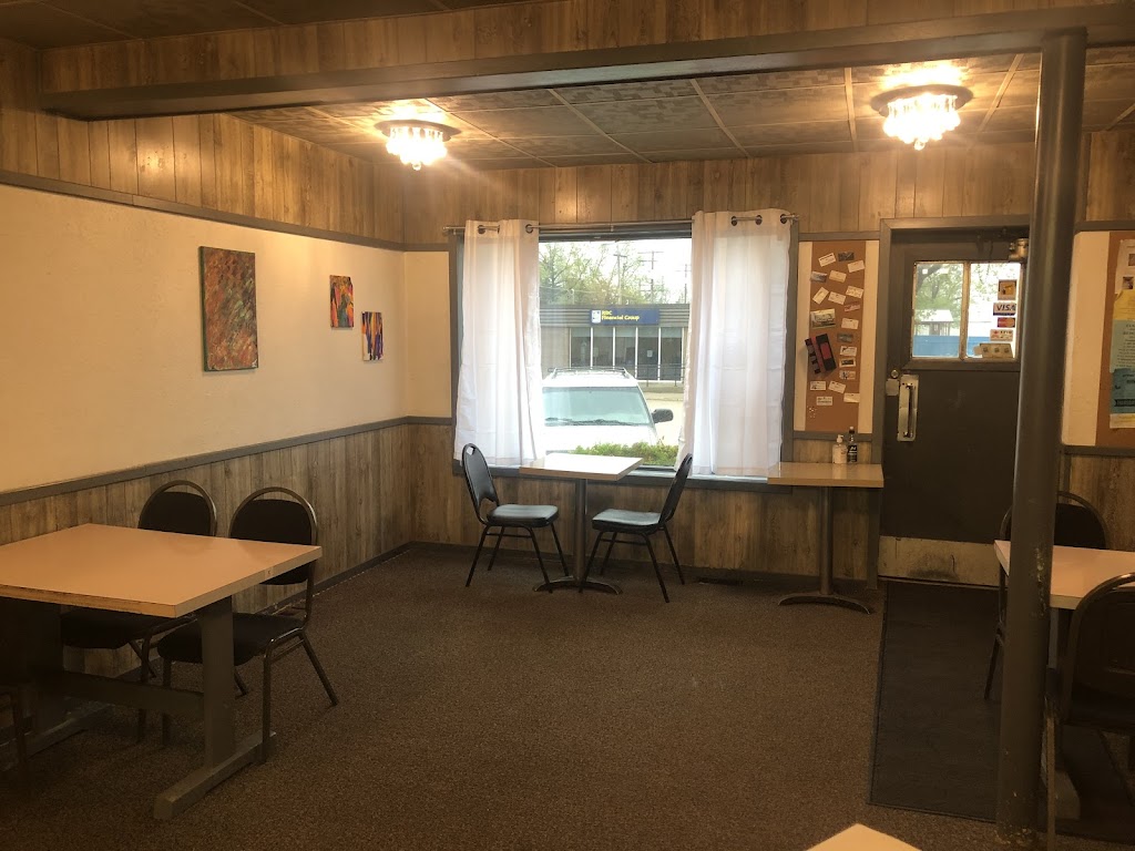 One Stop Inn Bar & Grill | 306 Railway Ave, Ogema, SK S0C 1Y0, Canada | Phone: (306) 459-2455