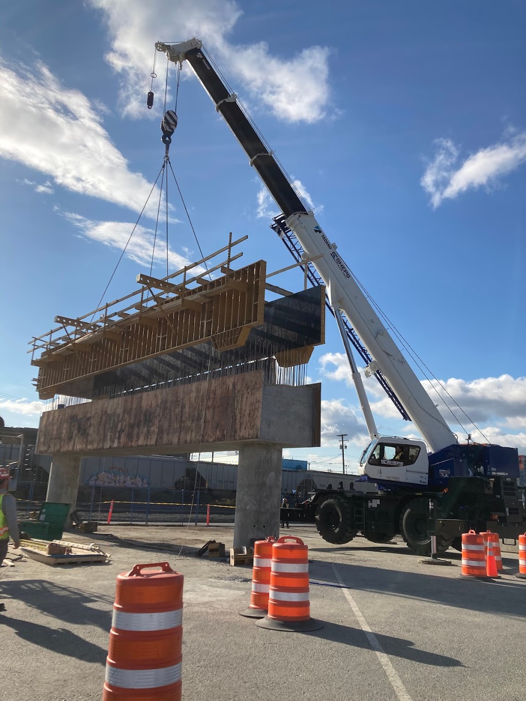 SHEPS Crane Service | 44476 Freshwater Dr, Chilliwack, BC V2R 6A3, Canada | Phone: (604) 316-1509