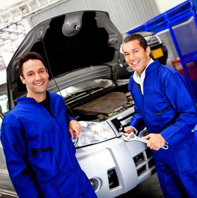 Bills Automotive Stouffville | 138 Sandiford Dr #2, Whitchurch-Stouffville, ON L4A 7X5, Canada | Phone: (905) 642-0646