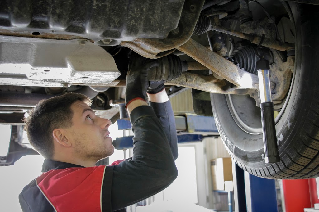 Garage Steve Noonan | 1155 Rue Notre Dame N, Sainte-Marie, QC G6E 2L4, Canada | Phone: (418) 387-5166