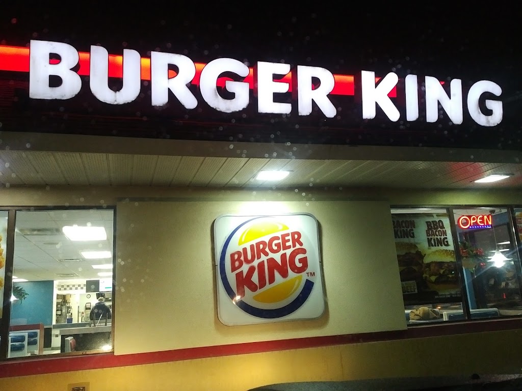 Burger King | 1001 Wellington Rd, London, ON N6E 1W4, Canada | Phone: (519) 685-9620