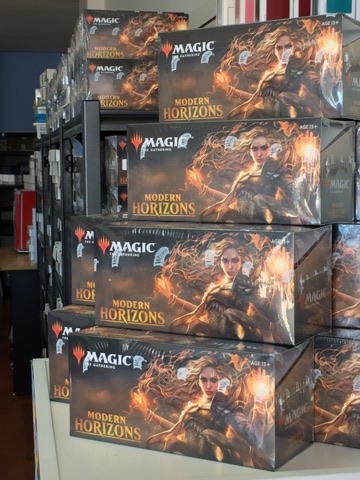 Boutique Awesome - Boutique de Jeux de Cartes | 5666 Ch. de Chambly, Saint-Hubert, QC J3Y 7E5, Canada | Phone: (450) 286-4115