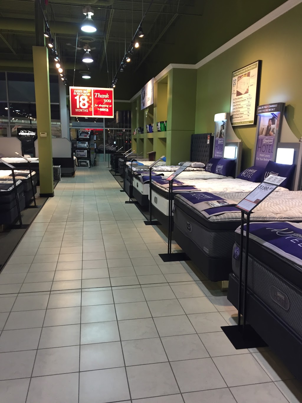 The Brick Mattress Store | 1220 Steeles Ave E Unit G30, Milton, ON L9T 6R1, Canada | Phone: (905) 864-3303