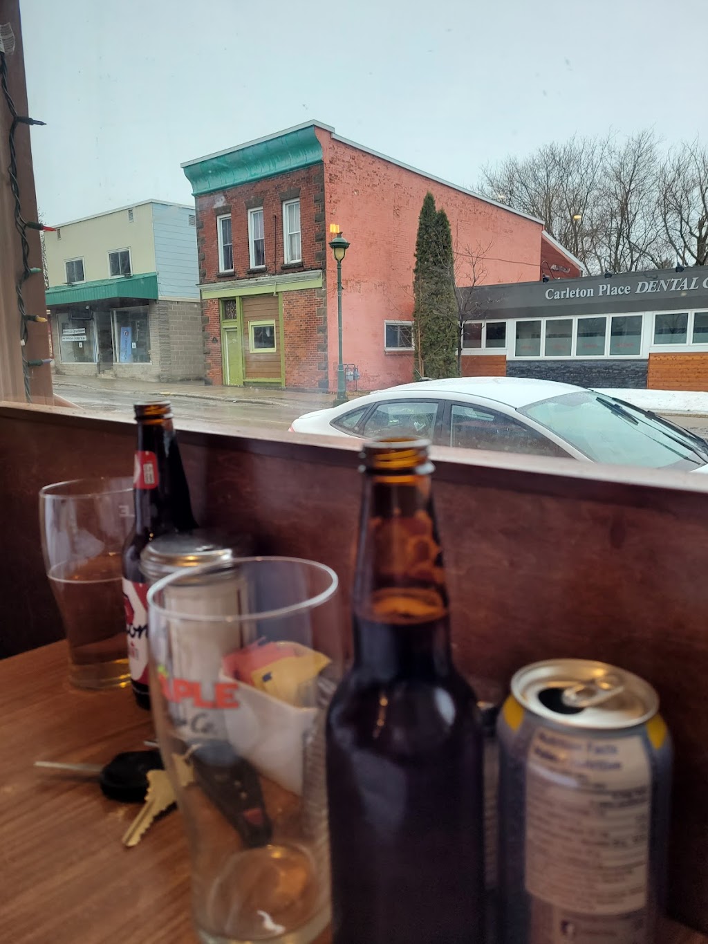 Eataria Unlimited | 73 Bridge St, Carleton Place, ON K7C 2V4, Canada | Phone: (613) 257-7595