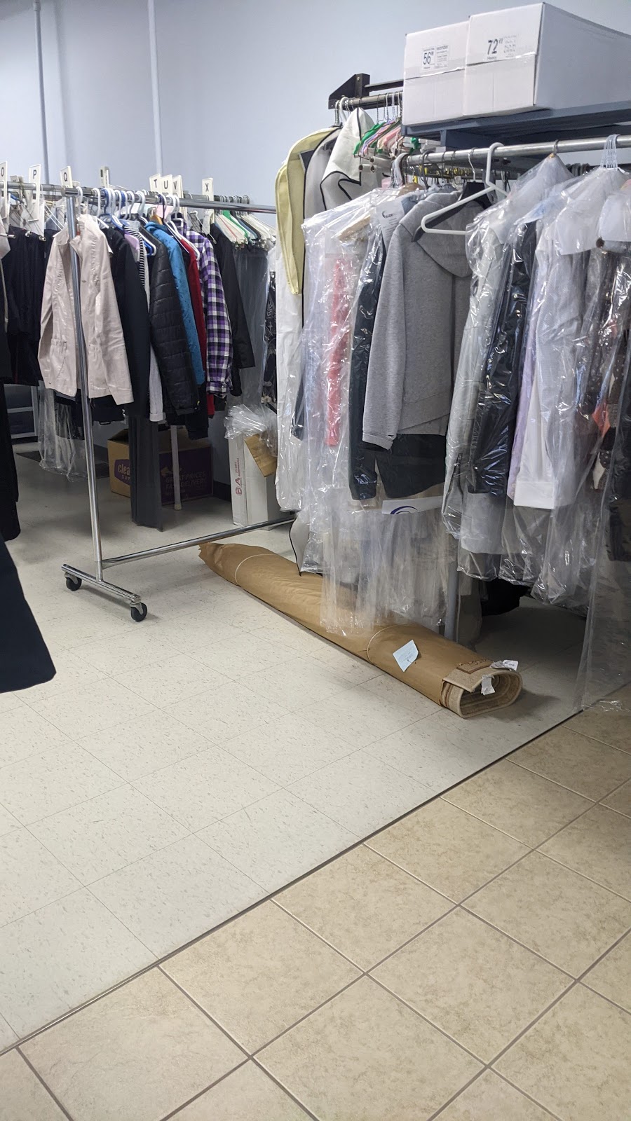London Super Tailoring & Dry Cleaning | 515 Wharncliffe Rd S, London, ON N6J 2N1, Canada | Phone: (519) 439-9751