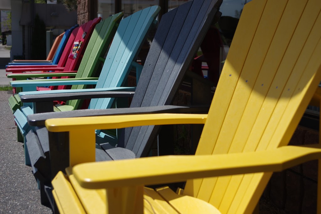 Kellys Home Furniture | 144 ON-60, Huntsville, ON P1H 1C2, Canada | Phone: (705) 789-0439