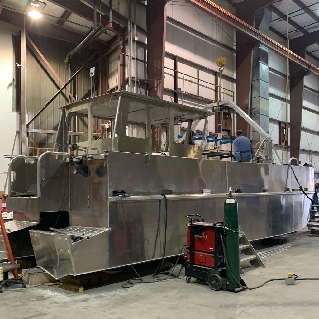Mountain Marine | 641 50 St NW, Salmon Arm, BC V1E 3B1, Canada | Phone: (250) 253-8250