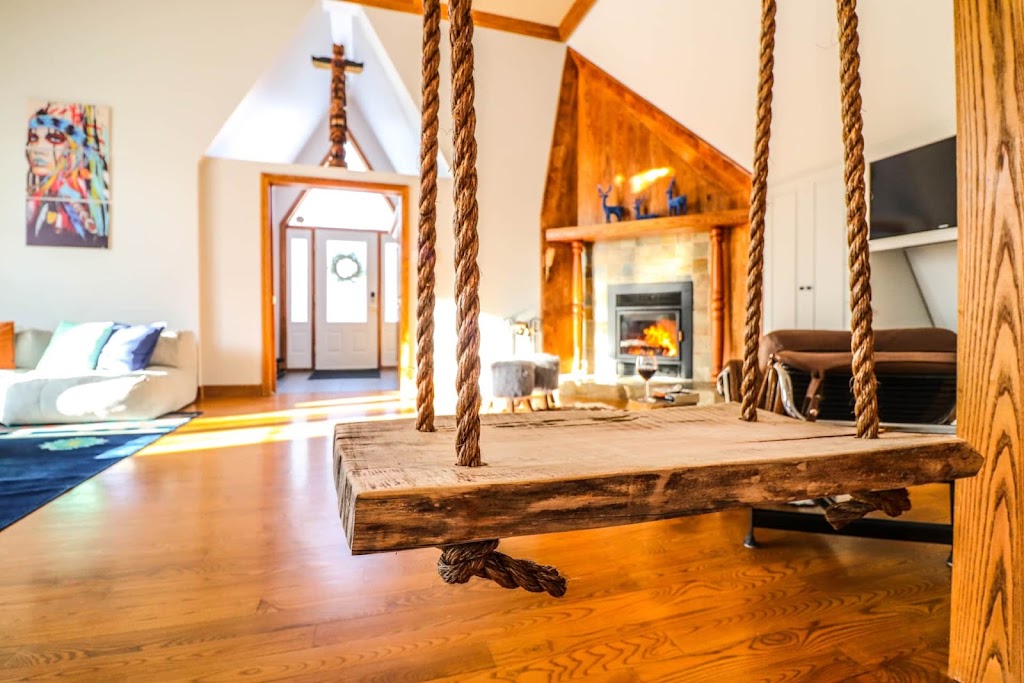 Chalet Chic Tipi & Spa | 1 Chem. des Outardes, Sainte-Anne-des-Lacs, QC J0R 1B0, Canada | Phone: (438) 886-6552
