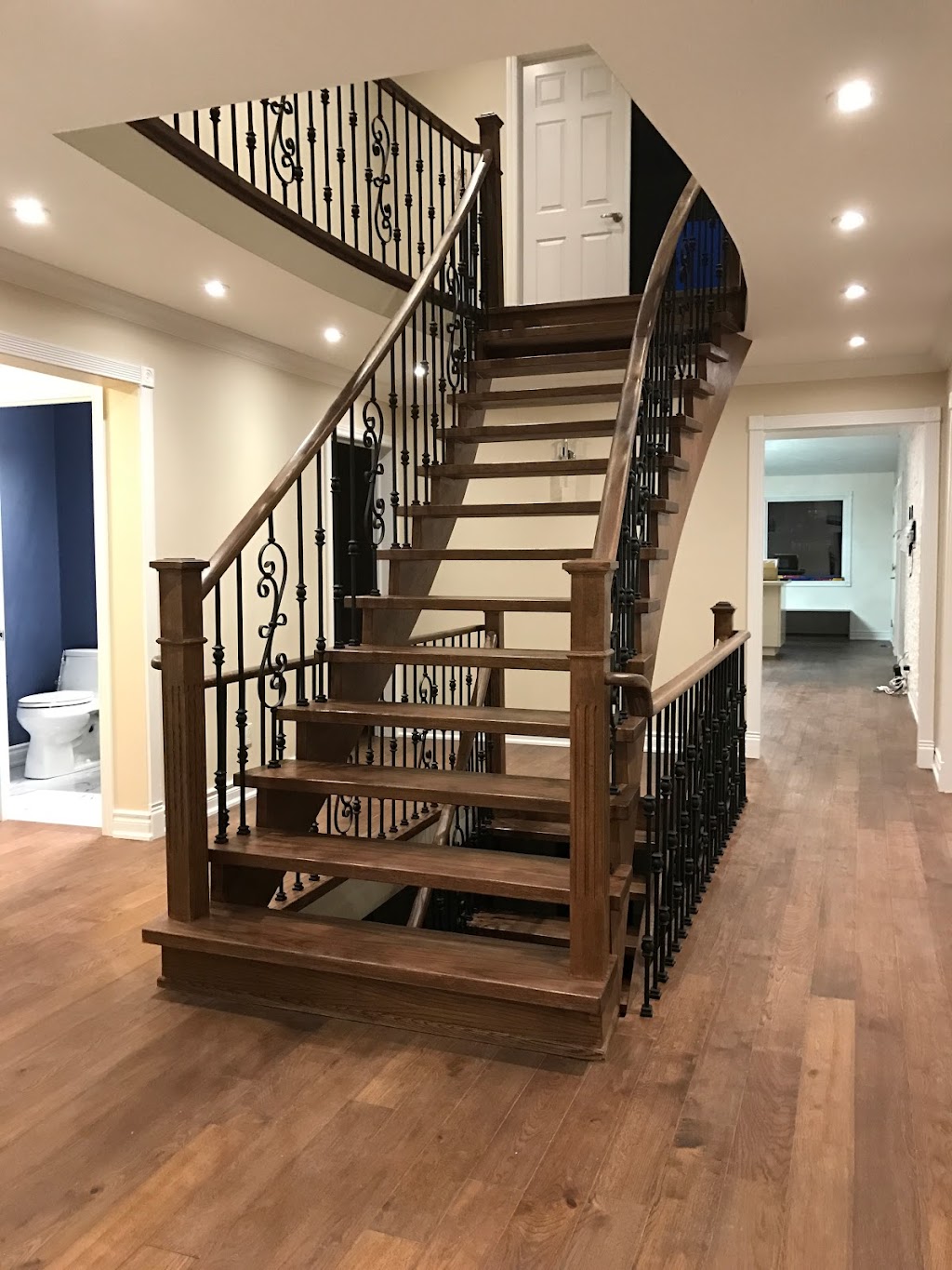 Decent Contracting | 8 Endean Ave Unit #1, Toronto, ON M4M 1W6, Canada | Phone: (647) 407-8505