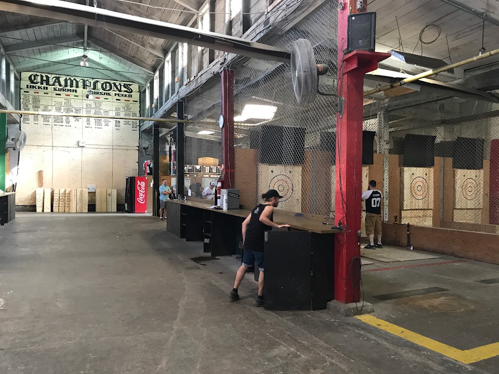 BATL Axe Throwing | Port Lands | 33 Villiers St, Toronto, ON M5A 1A9, Canada | Phone: (647) 793-6410