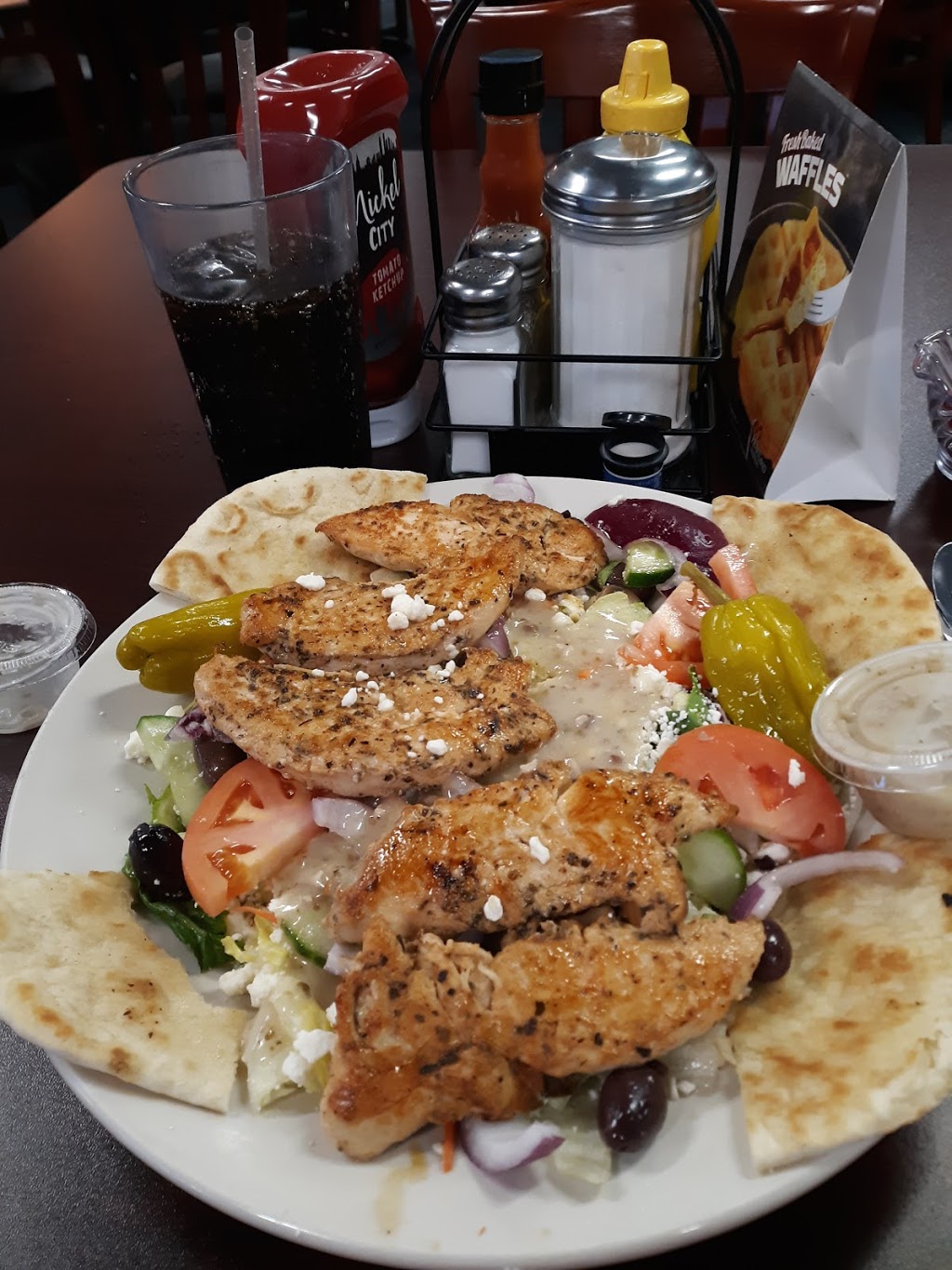 Olive leaf family restaurant | 6310 Robinson Rd, Lockport, NY 14094, USA | Phone: (716) 433-7000