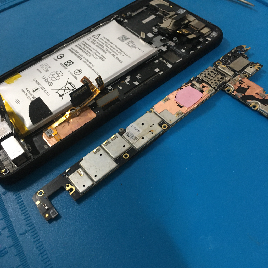iBROKEN LEGACY | Cell Phones, Tablets and Computers | 180 Legacy Main St SE #155, Calgary, AB T2X 4R9, Canada | Phone: (825) 222-4114