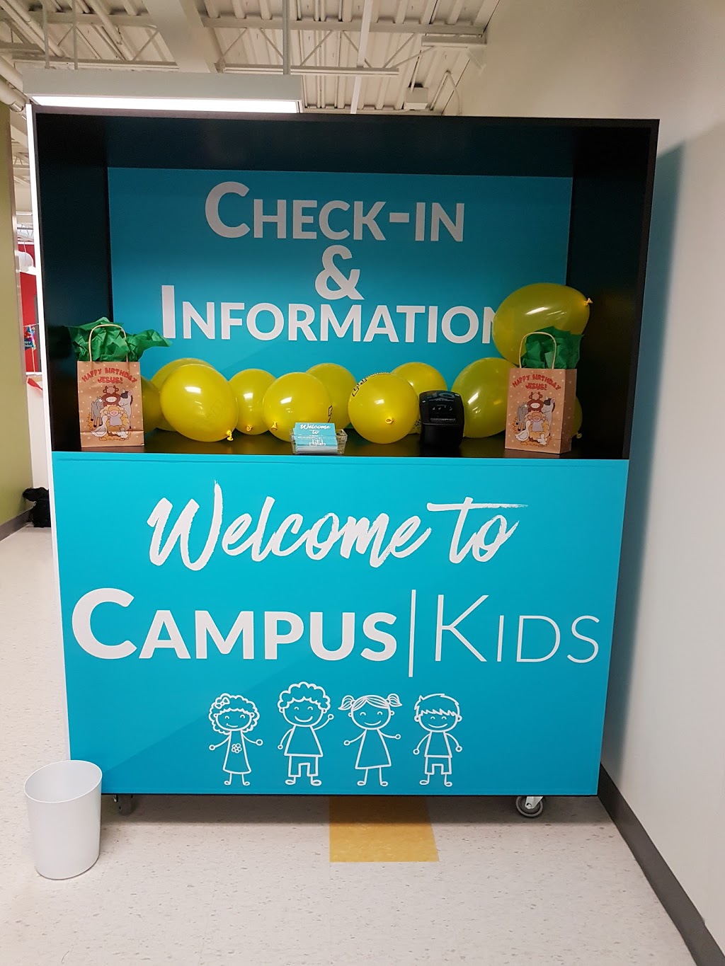 The Campus Church | 19740 Bathurst St, East Gwillimbury, ON L3Y 4V9, Canada | Phone: (905) 727-4985