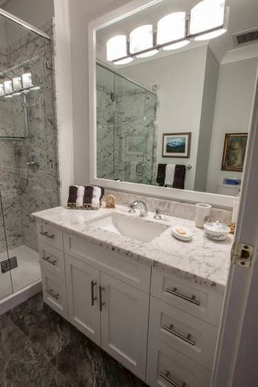 Island Marble | 6829 Veyaness Rd, Saanichton, BC V8M 1W1, Canada | Phone: (250) 652-2680