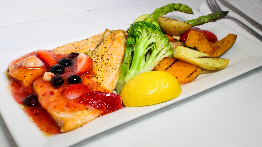 ViPei Bistro | 3101 Kingston Rd, Scarborough, ON M1M 1P1, Canada | Phone: (416) 266-1405