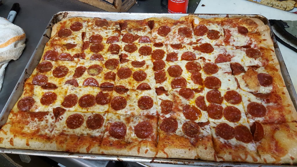 The Cornerstone Bar & Grill | 10651 Main St, Clarence, NY 14031, USA | Phone: (716) 759-1764
