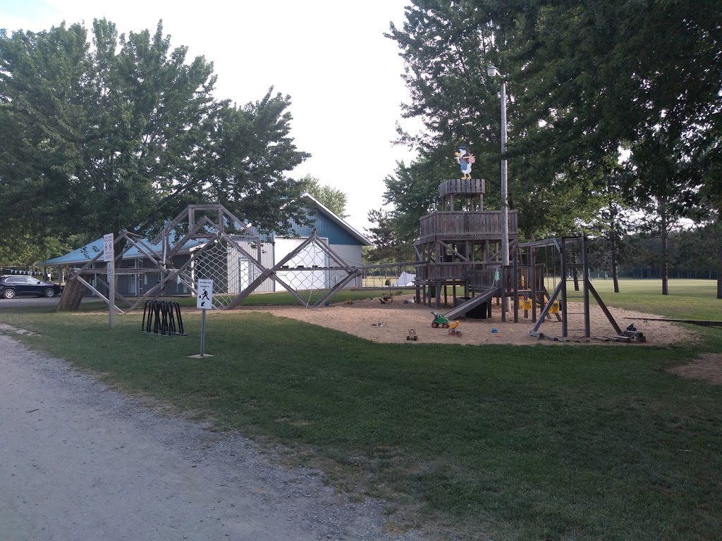 Camping Globe Trotter Inc. | 1200 Chemin de la Ligne Brandon, Saint-Félix-de-Valois, QC J0K 2M0, Canada | Phone: (450) 889-5832