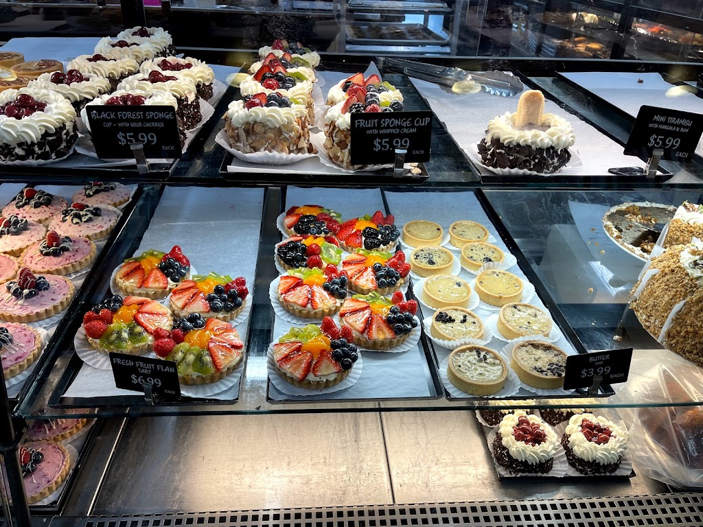 Eat Fresh Urban Market | 164 Bagshaw St, Parksville, BC V9P 2H5, Canada | Phone: (250) 248-3007