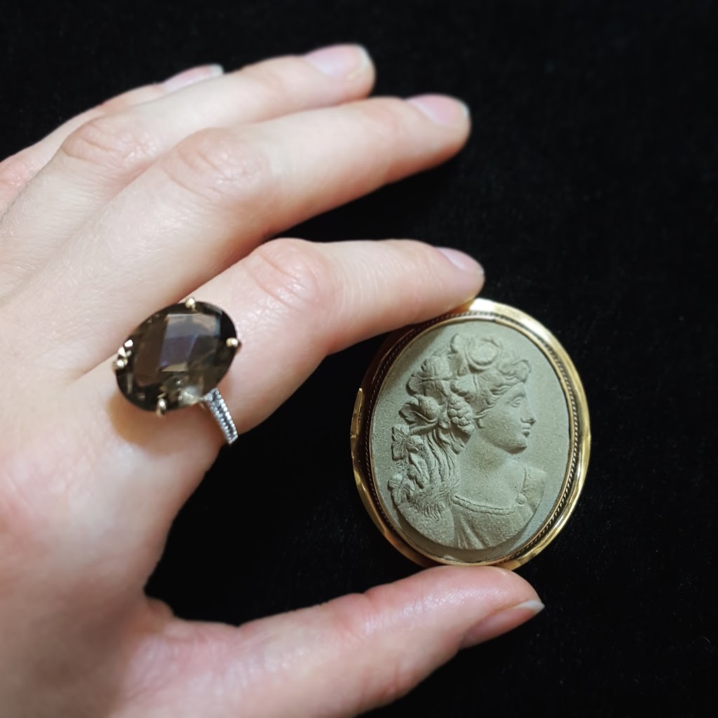 Gem Gallery | 729 The Queensway, Etobicoke, ON M8Y 1L4, Canada | Phone: (416) 252-0030