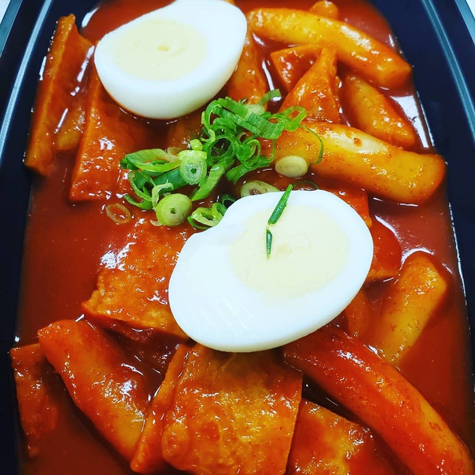 RED FOOT KITCHEN | 741 St Marys Rd Unit 4, Winnipeg, MB R2M 3N5, Canada | Phone: (204) 219-1215