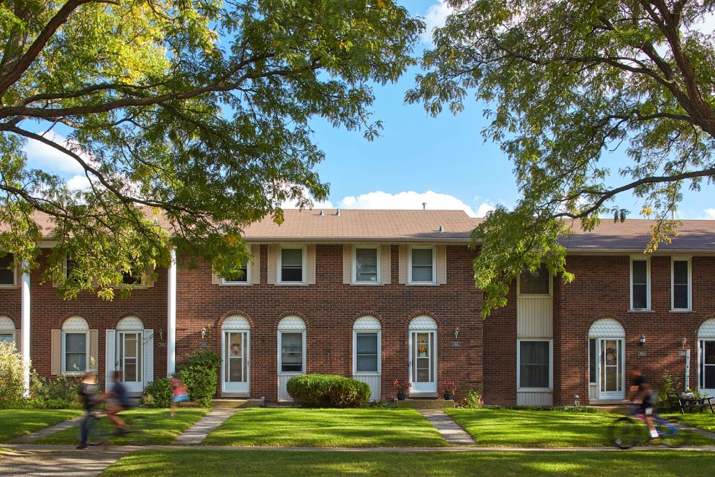 Georgian Court Estates | 611 Surrey Ln, Burlington, ON L7T 3S7, Canada | Phone: (833) 840-0103