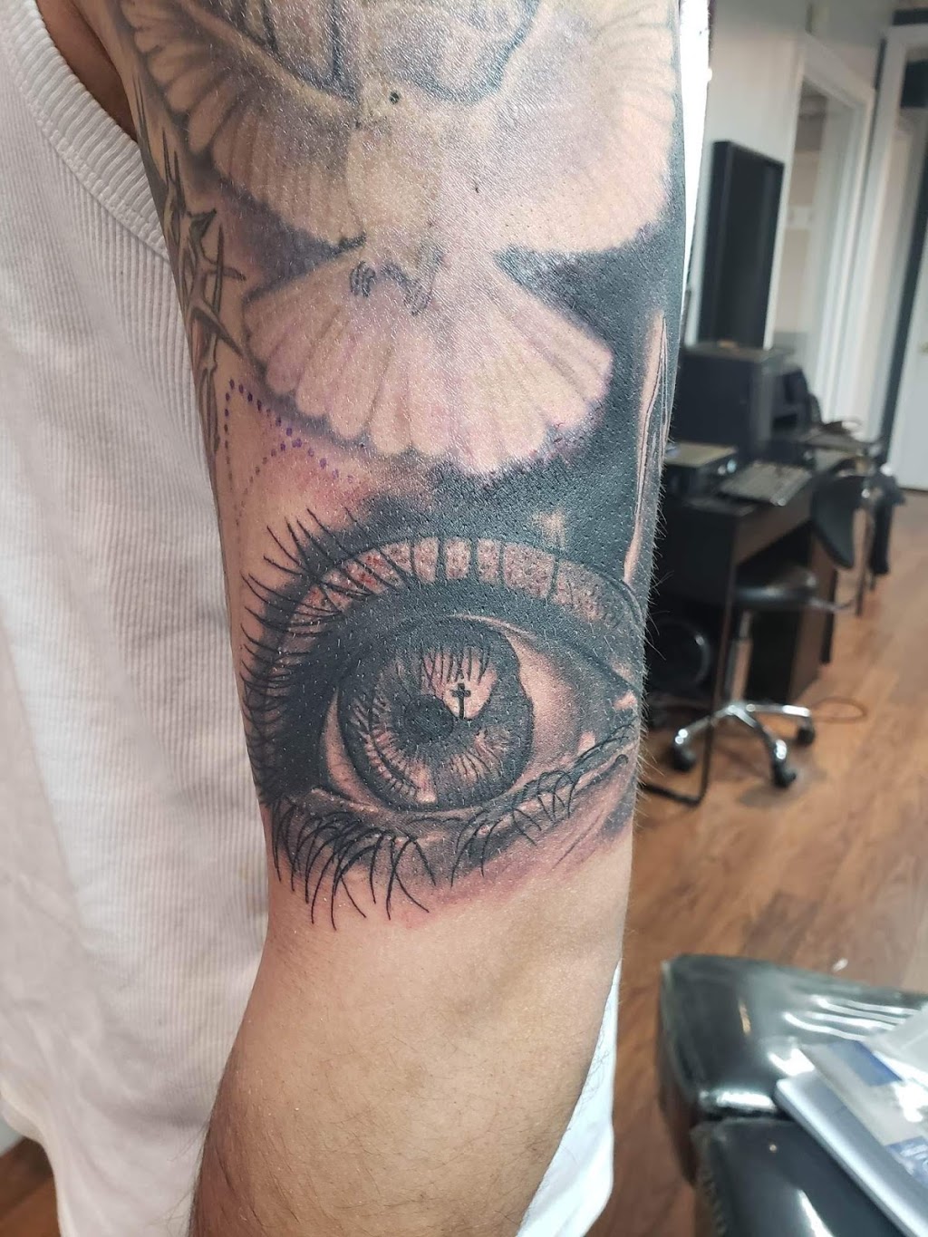The Lost Tattoo | 183 George St, Arthur, ON N0G 1A0, Canada | Phone: (226) 443-5678