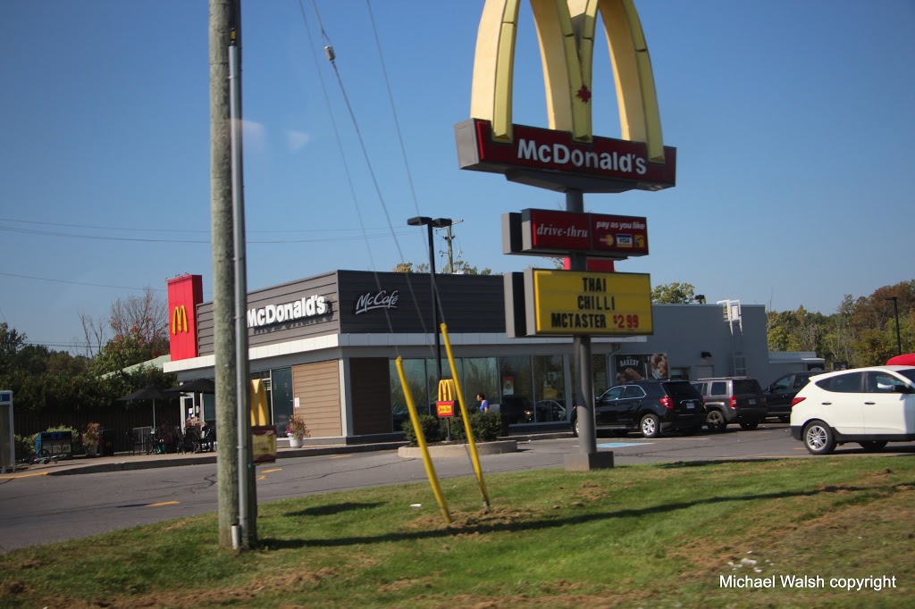 McDonalds | 670 King St E, Gananoque, ON K7G 1H3, Canada | Phone: (613) 382-4466