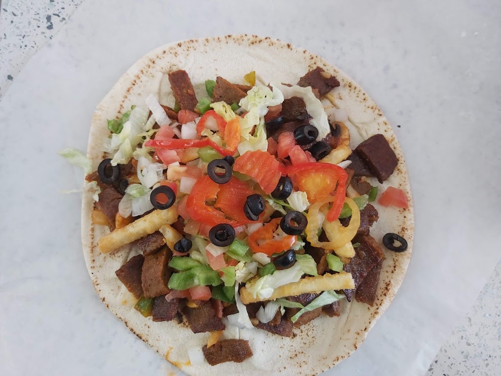 BD Donair and Poutine | 2569 17 St NW, Edmonton, AB T6T 0Y2, Canada | Phone: (825) 512-5595