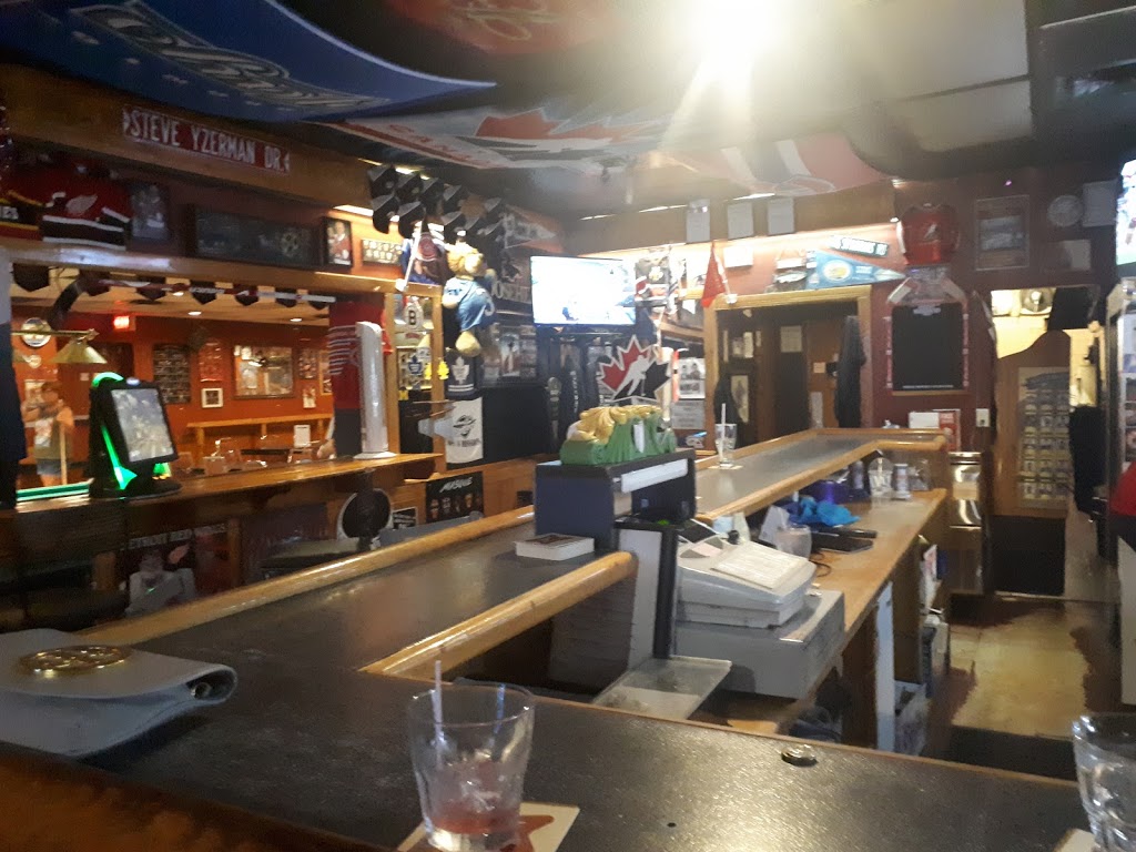 Seminole Bar & Grill | 3933 Seminole St, Windsor, ON N8Y 1Z1, Canada | Phone: (519) 944-0000