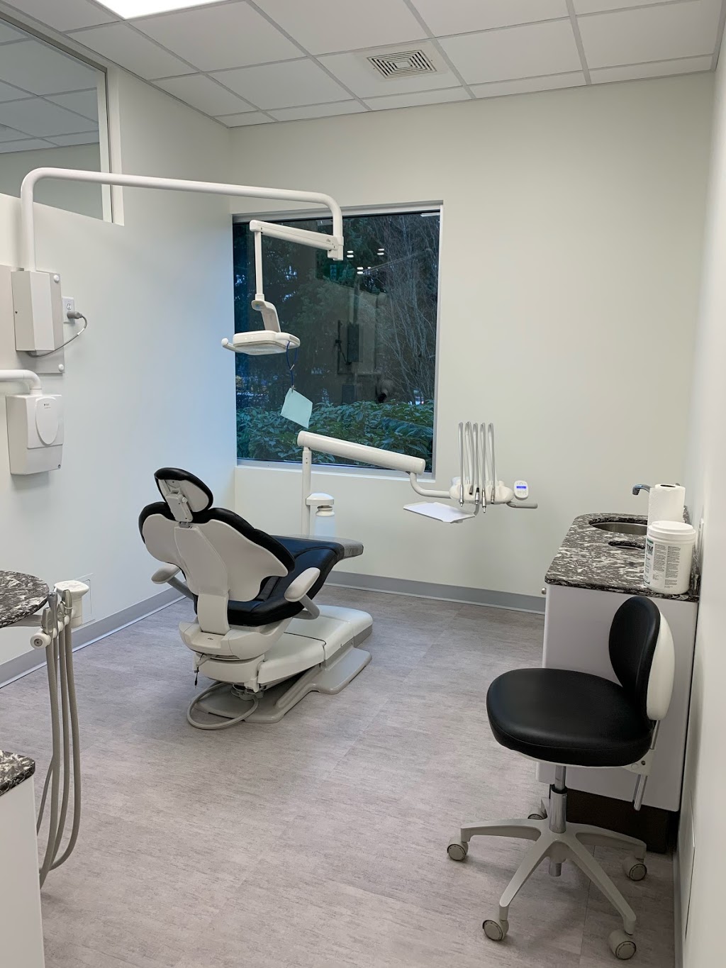 Mccallum Dental | 719 McCallum Rd #101, Victoria, BC V9B 6A2, Canada | Phone: (250) 391-6490