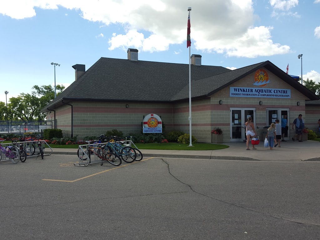 Winkler Aquatic Centre | 580 Park St, Winkler, MB R6W 1B2, Canada | Phone: (204) 325-8212