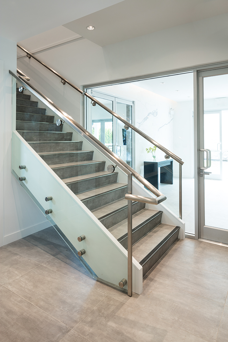 Island Glass & Mirror Ltd | 110-11120 Hammersmith Gate, Richmond, BC V7A 5J1, Canada | Phone: (604) 272-9601