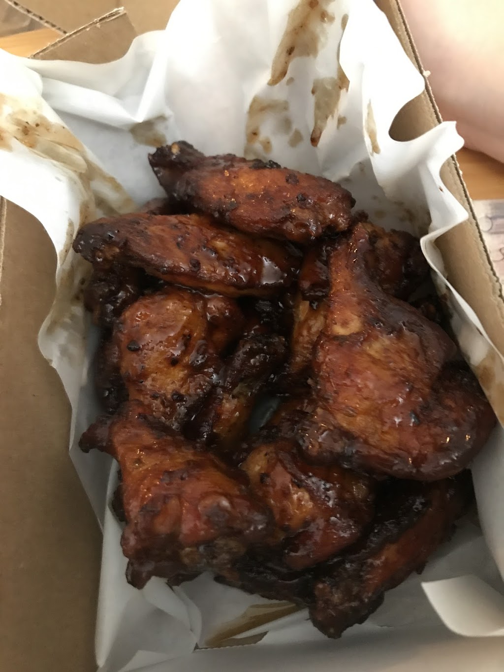 Just Get Wings | 1745 Dundas St W, Toronto, ON M6K 1V4, Canada | Phone: (416) 532-0532