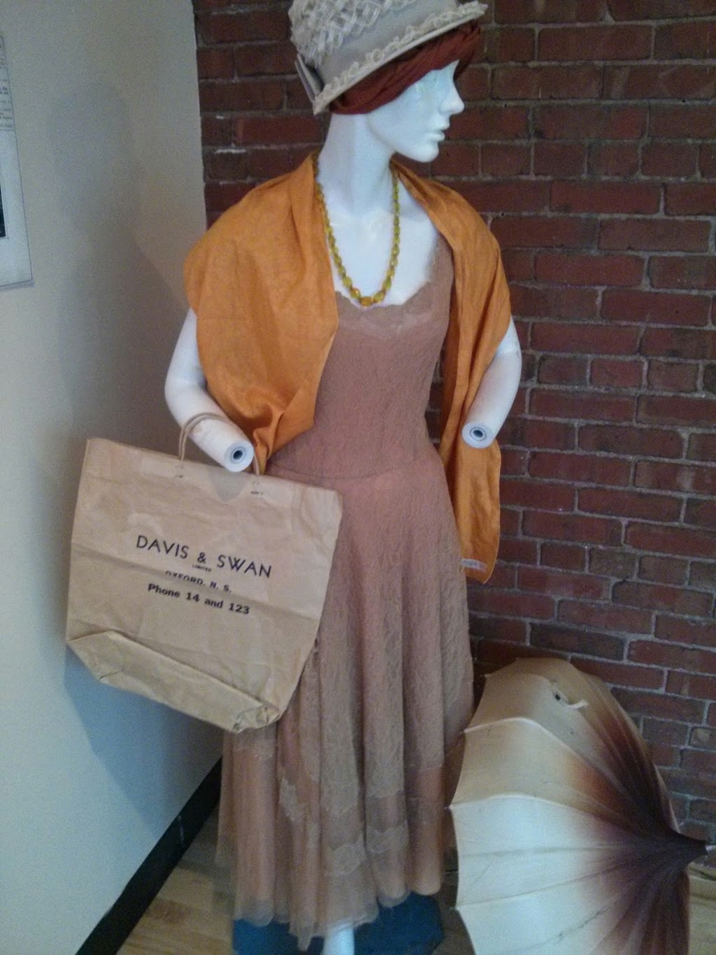 Oxford Riverside Gallery | 105 Lower Main St, Oxford, NS B0M 1P0, Canada | Phone: (902) 447-2170