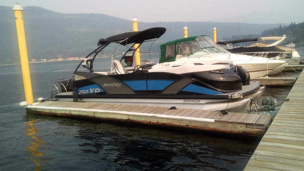 Bayside Marina & Grill | 2509 Blind Bay Rd, Blind Bay, BC V0E 1H1, Canada | Phone: (778) 490-0055