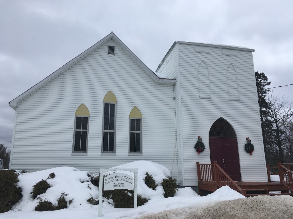 United Church of Canada | 12 Rue du Village, Arundel, QC J0T 1A0, Canada | Phone: (819) 687-3331