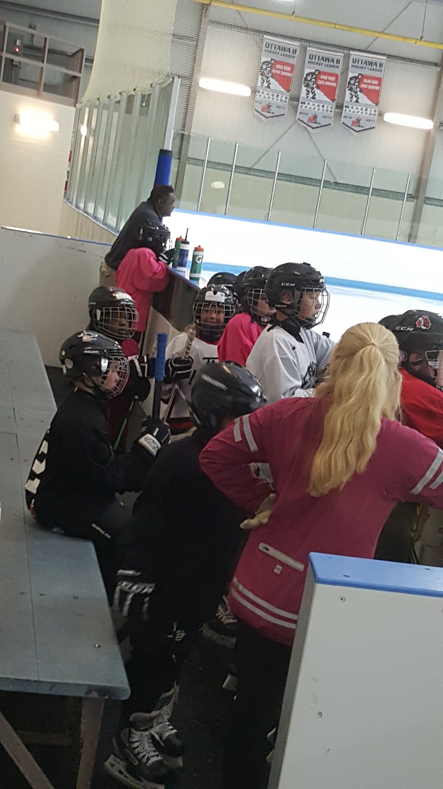 Fred Barrett Arena | 3280 Leitrim Rd, Gloucester, ON K1T 3Z4, Canada | Phone: (613) 822-2175