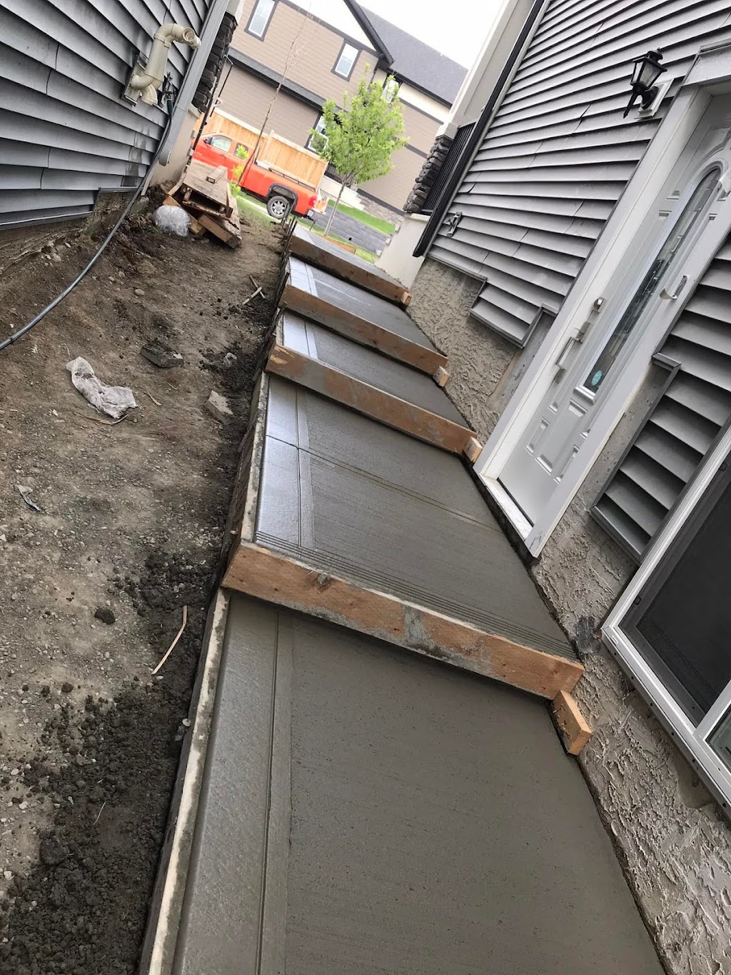 Randy Handyman Construction | 45 Aberdare Rd NE, Calgary, AB T2A 6V8, Canada | Phone: (587) 223-1931