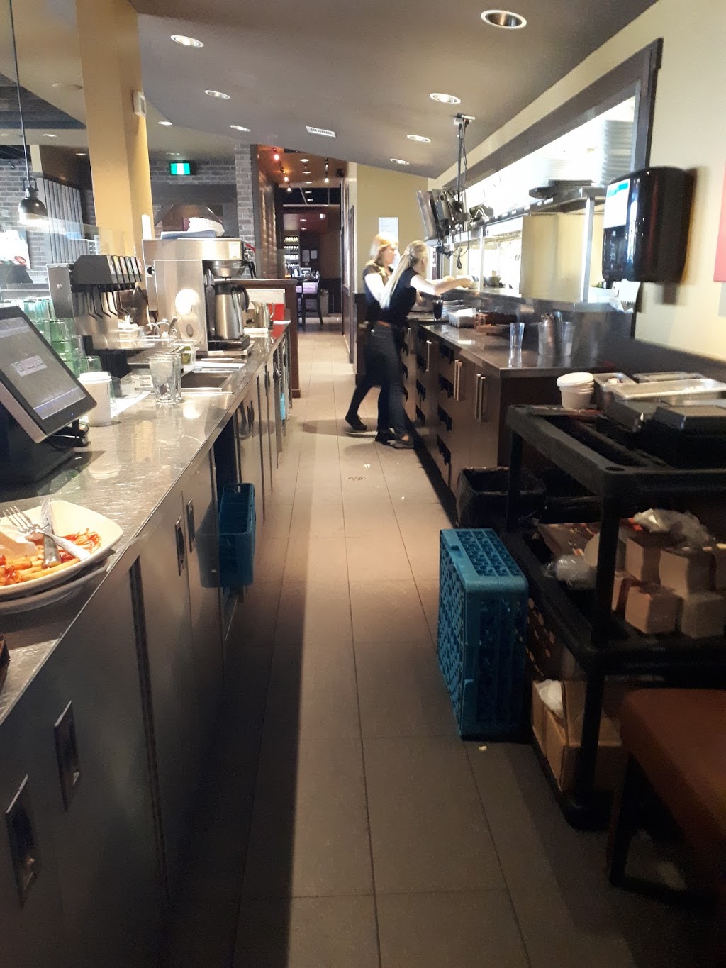 Mr Mikes | 4651 Gordon Rd Ste 36, Regina, SK S4W 0B7, Canada | Phone: (306) 352-6453